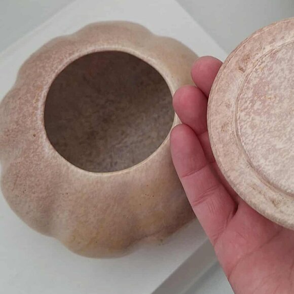 Vintage Soapstone Pumpkin Jar stone marble - Picture 2 of 2